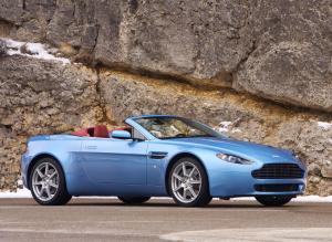 Aston Martin V8 Vantage Roadster 2006 года 